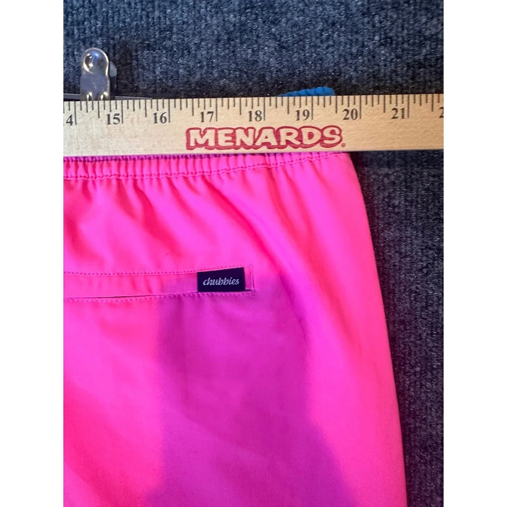 Chubbies The Avalons Mens XXL Neon Pink 5.5 Inch Swim Trunks 131221-016 NWT